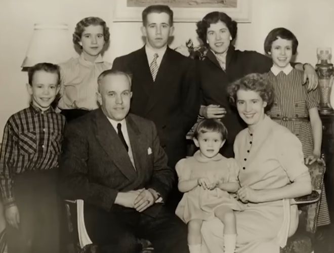 法庭证明自己不是男人开元ky棋牌法国站上(图2)